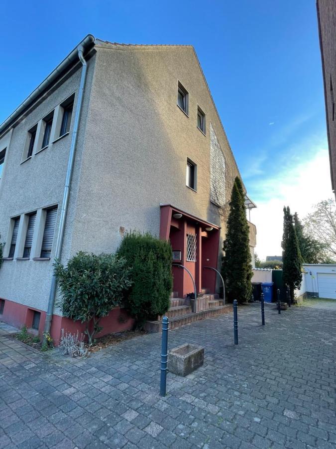 Comfortable Shared Apartment With Private Room In Wesseling Exteriör bild