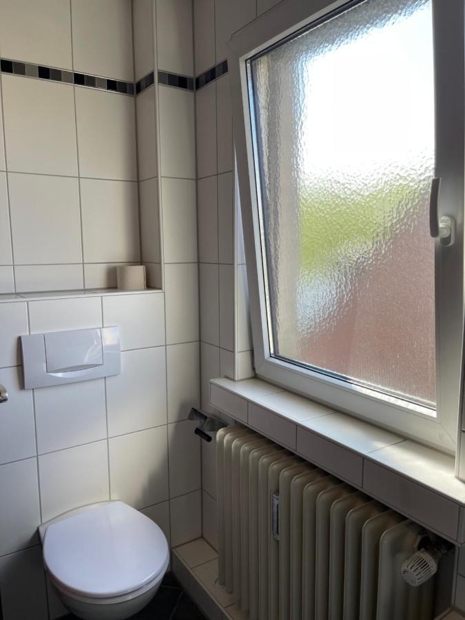 Comfortable Shared Apartment With Private Room In Wesseling Exteriör bild