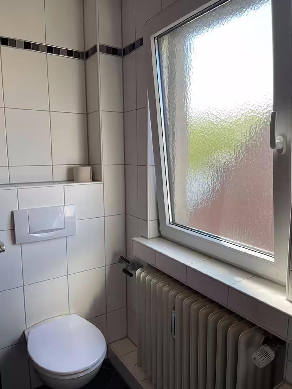 Comfortable Shared Apartment With Private Room In Wesseling Exteriör bild